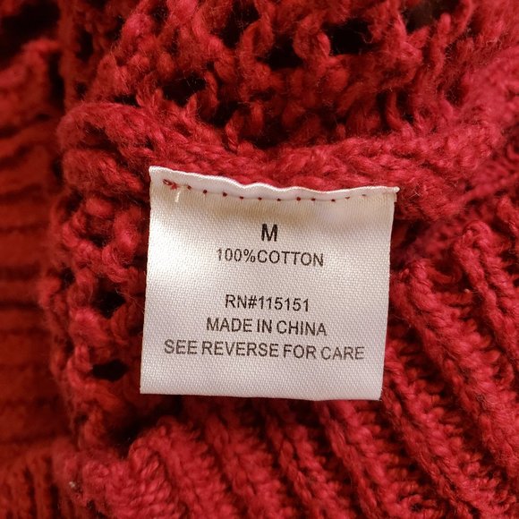 Romeo + Juliet Couture Red and White Open Weave Sweater Size M NWT - Picture 13 of 16